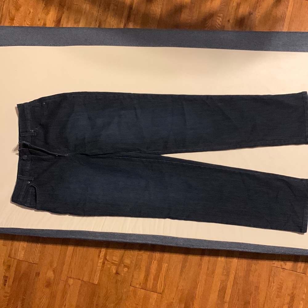 Gloria Vanderbilt jeans